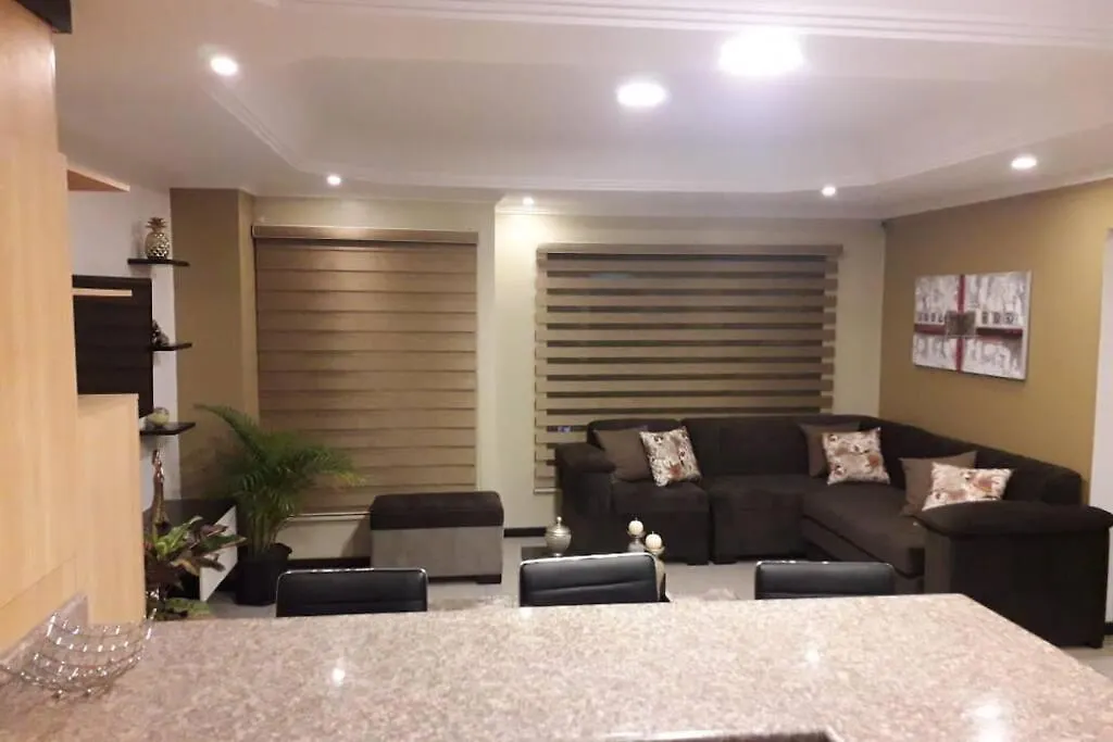 קואנקה Moderno Departamento 3B En Condominio La Victoria דירה